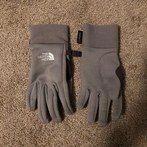 The North Face gloves
